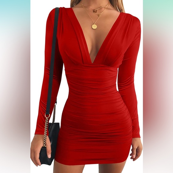 Red Dress - Picture 2 of 3